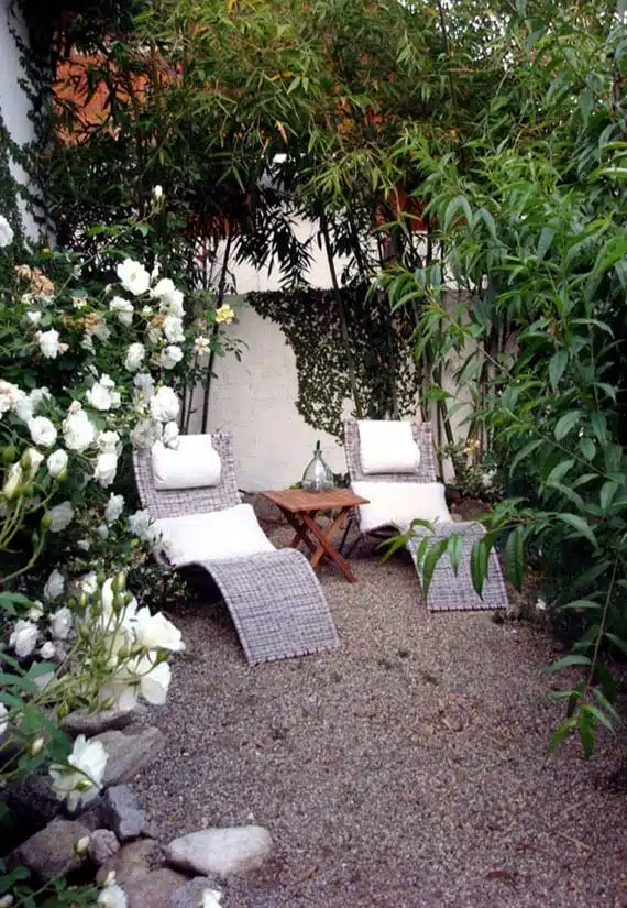 Behagliche Sitzecken im Garten definieren fresHouse